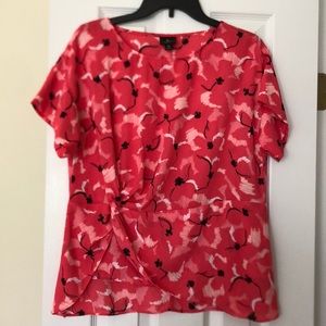 Petite petite small short sleeve